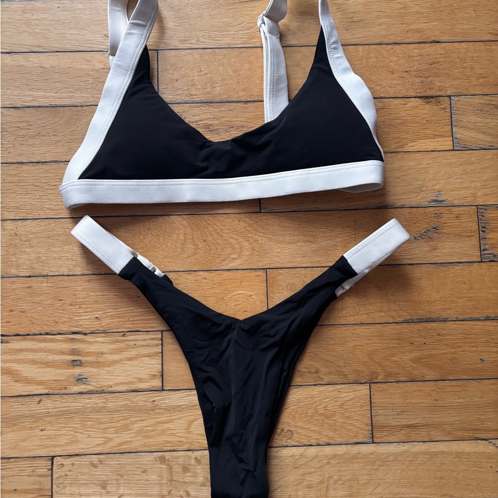 Oneone Bikini Set